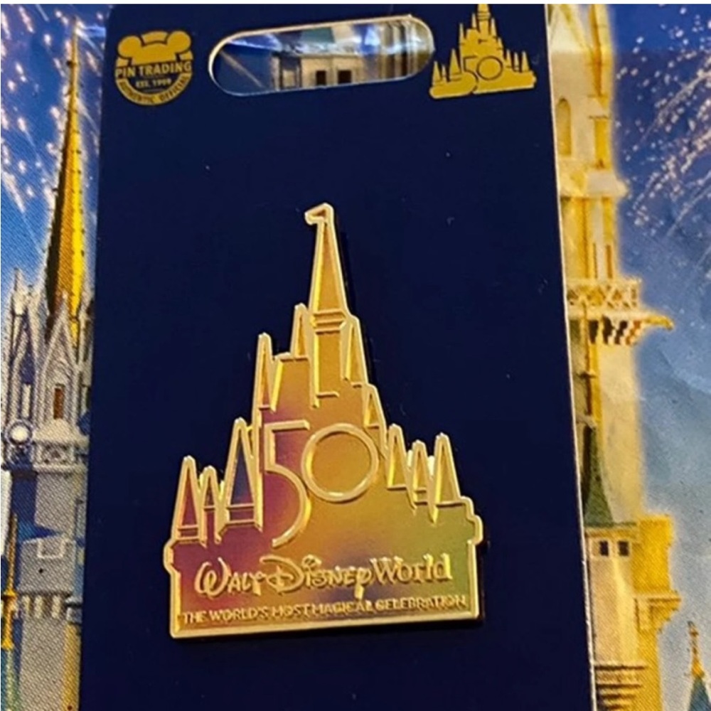 Disney‎ 50th anniversary pin